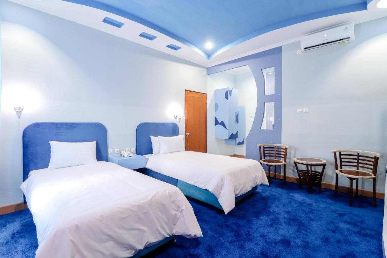 Sartini Inn Jogja Jogjakarta Buitenkant foto